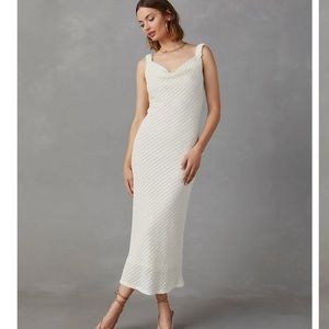 NWT VICI CORDERA TEXTURED COWL NECK MIDI DRESS CREAM SIZE M